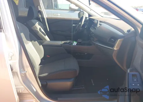 2023 Nissan Rogue Sv Fwd z USA, uszkodzony, nr VIN 5N1BT3BA6PC934661